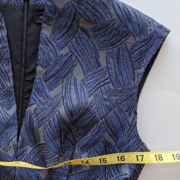 Halston Gray Blue Metallic Tailored Sleeveless Fit Flare Mini Dress V Neck- sz 0 - Picture 8 of 10